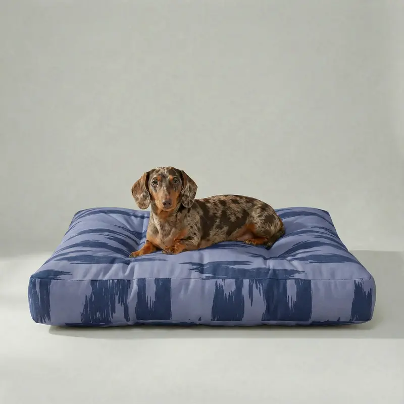 Cama para mascota gruesa y acolchada con acabado antimanchas Mahón Azul Marino