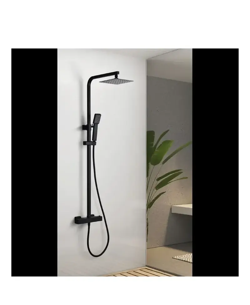 Columna termostática de ducha para pared con un diseño moderno de acabado negro mate Vigo de Imex