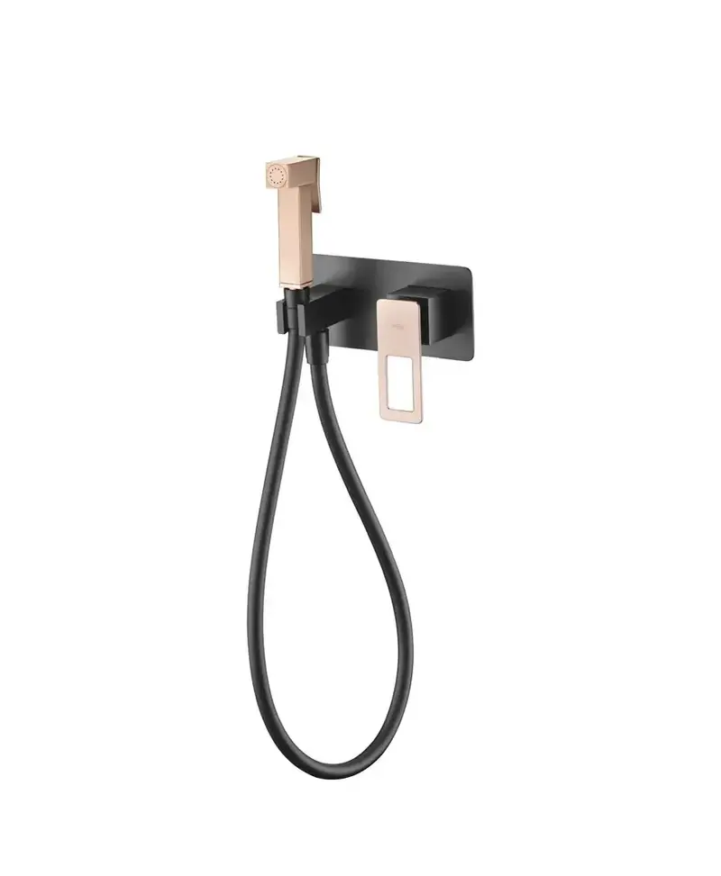 Ducha higiénica con grifo monomando fabricado en latón de acabado negro mate y oro rosa Suecia de Imex