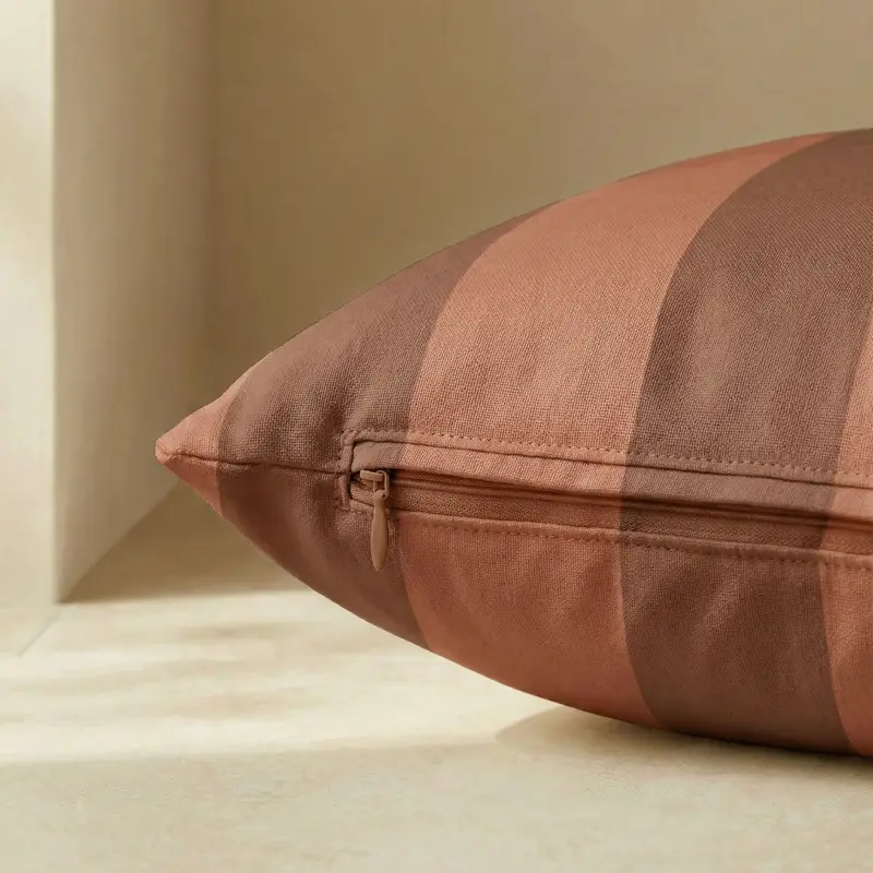 Funda para cama de mascota antimanchas Romani Teja