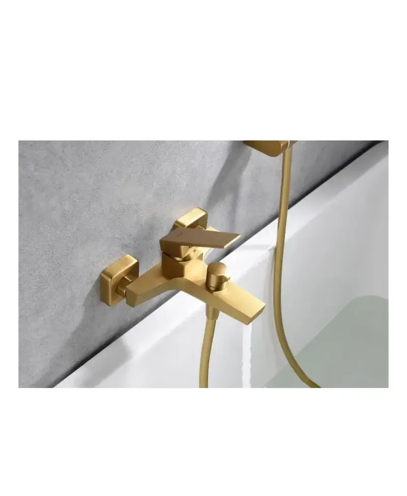 Grifería monomando de bañera y ducha hecha de latón con acabado oro cepillado Art de Imex