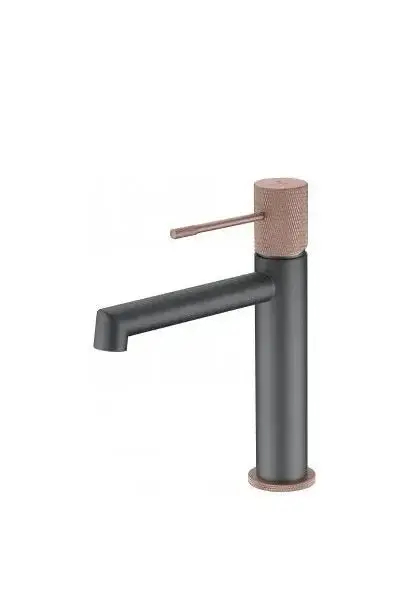 Grifo con un diseño de monomando para lavabo de color gris mate y champagne Line de Imex