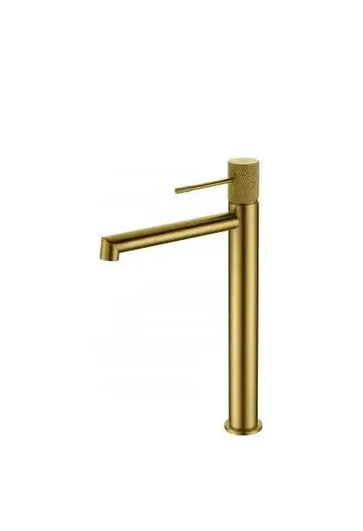 Grifo monomando para lavabo con un diseño de caño alto en color oro cepillado Line de Imex