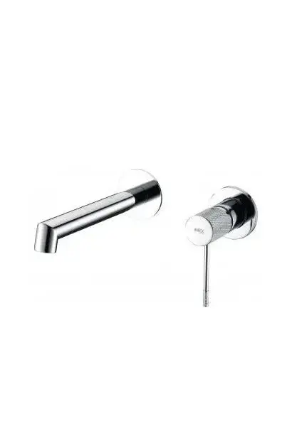 Grifo monomando para lavabo con un diseño empotrado y fabricado en latón cromado Line de Imex