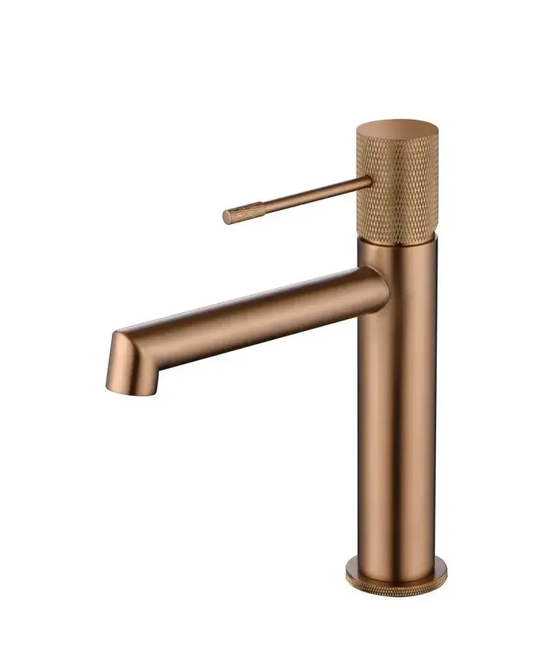 Grifo monomando para lavabo fabricado en latón con acabado oro rosa cepillado Line de Imex