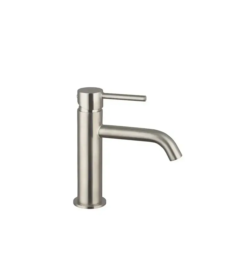Grifo monomando para lavabo fabricado en latón con un acabado en color níquel Sirio de GME