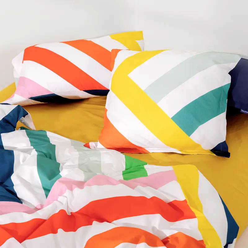 Happy stripes Funda de almohada