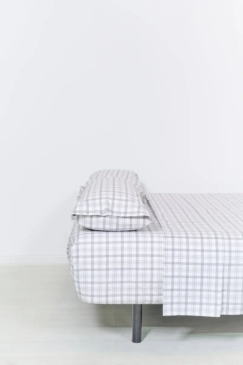 Sábana bajera estampada Cuadros Gris