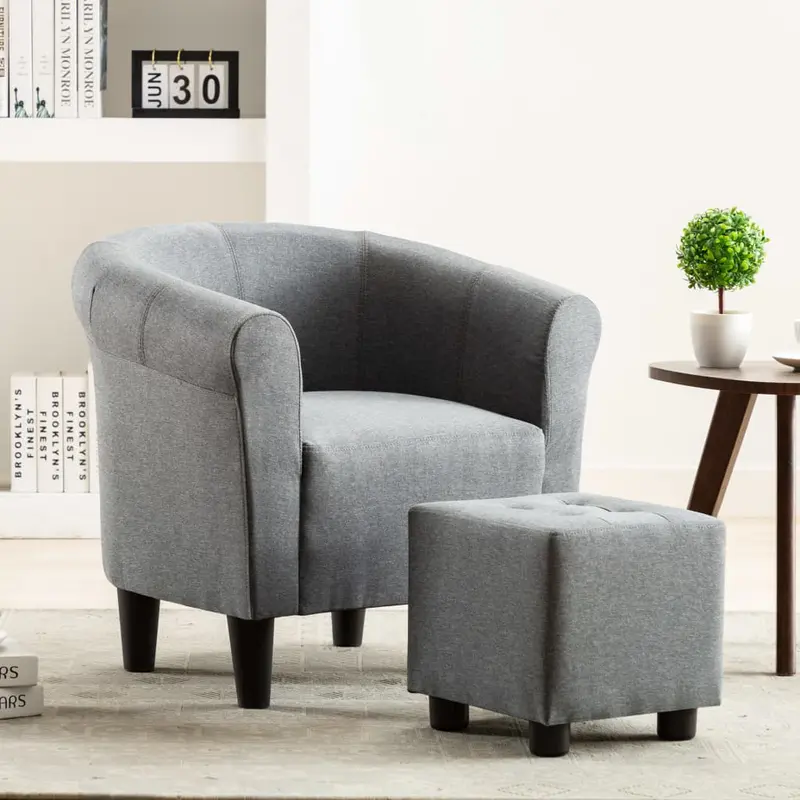 Sillón de tela gris claro